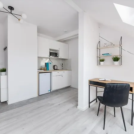 Comfortable 3city In By Renters